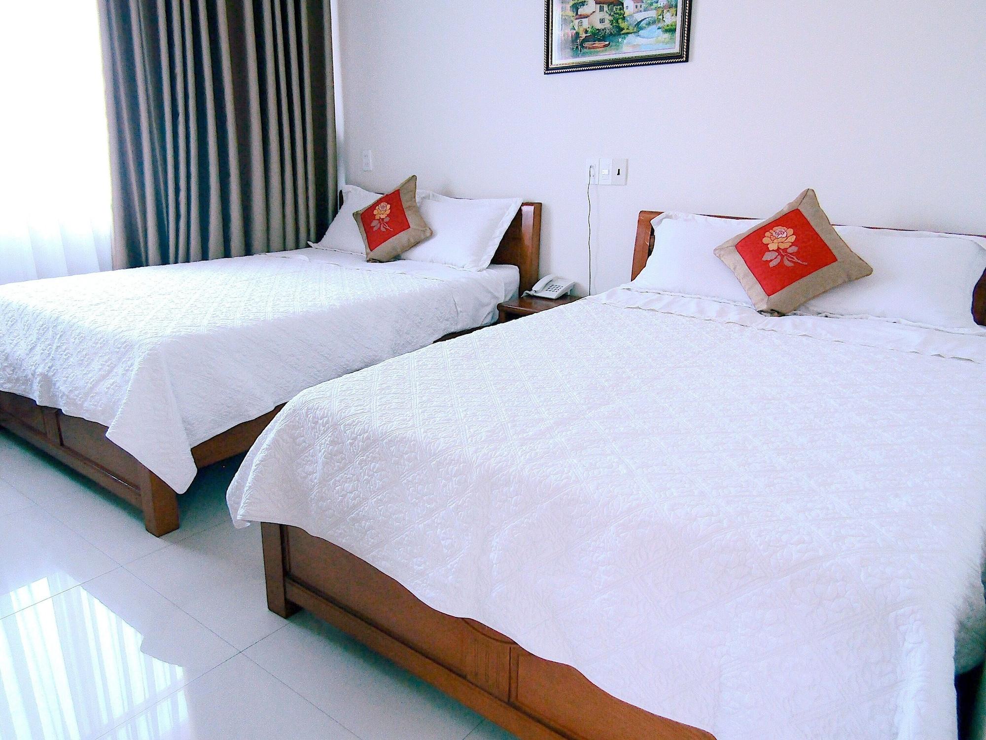 Hoang Dat Hotel Dong Hoi Extérieur photo